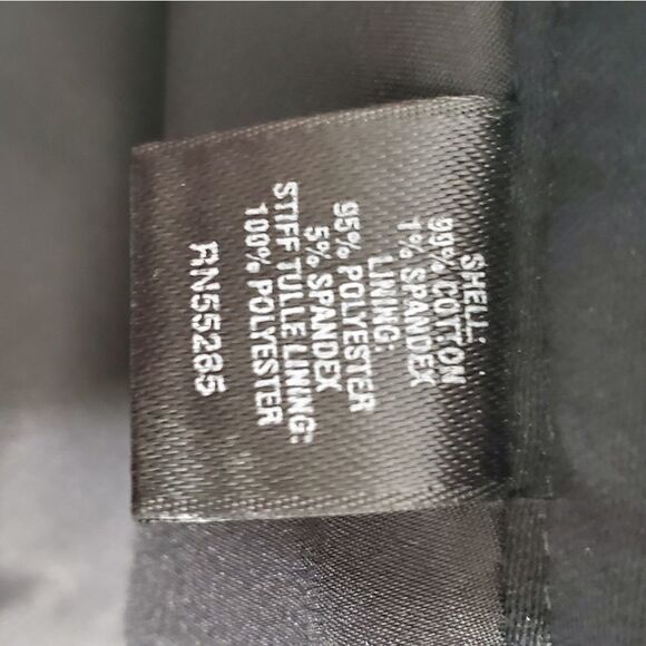 NEW EXPRESS black skirt pleated puffy lined mini 12 - Picture 7 of 7